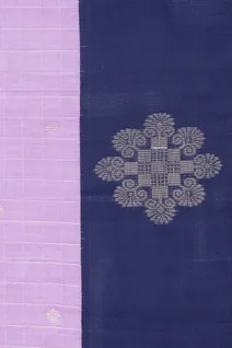 semi-silk-cotton-saree-in-lavender-with-navy-blue-border-sw000001037-d