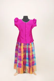 magenta-silk-pattu-paavadai-palum-pazhamum-kattam-skp000001052-c