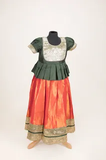 silk-cotton-pattu-paavadai-bottle-green-rust-orange-skp000001055-a