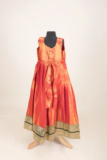 silk-cotton-pattu-paavadai-bottle-green-rust-orange-skp000001055-b