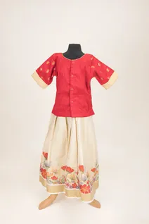 chilli-red-ivory-floral-silk-cotton-pattu-paavadai-skp000001058-c