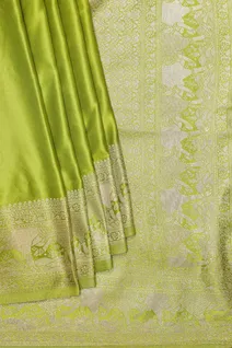 parrot-green-semi-silk-saree-with-floral-zari-motifs-sw000001148-b