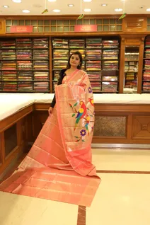 peach-tissue-silk-saree-with-parrot-motif-pallu-sw000001179-b