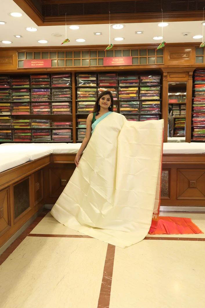 half-white-and-orange-pure-zari-kanchi-silk-saree-with-contrasting-pallu-and-blouse-sw00000461-a