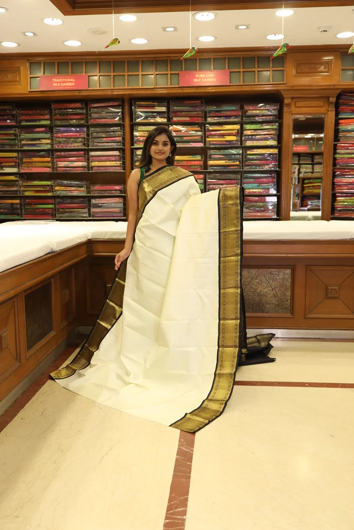 pure-zari-half-white-with-black-border-silk-saree-sw000001247-a