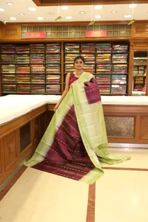 lightweight-silk-saree-maroon-with-pista-green-mayil-chakram-zari-design-sw00000648-b