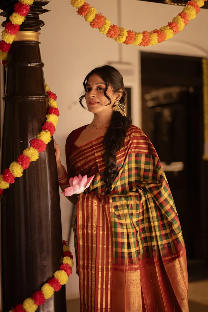 maroon-pure-silk-saree-with-multicolor-checks-sw000001313-a
