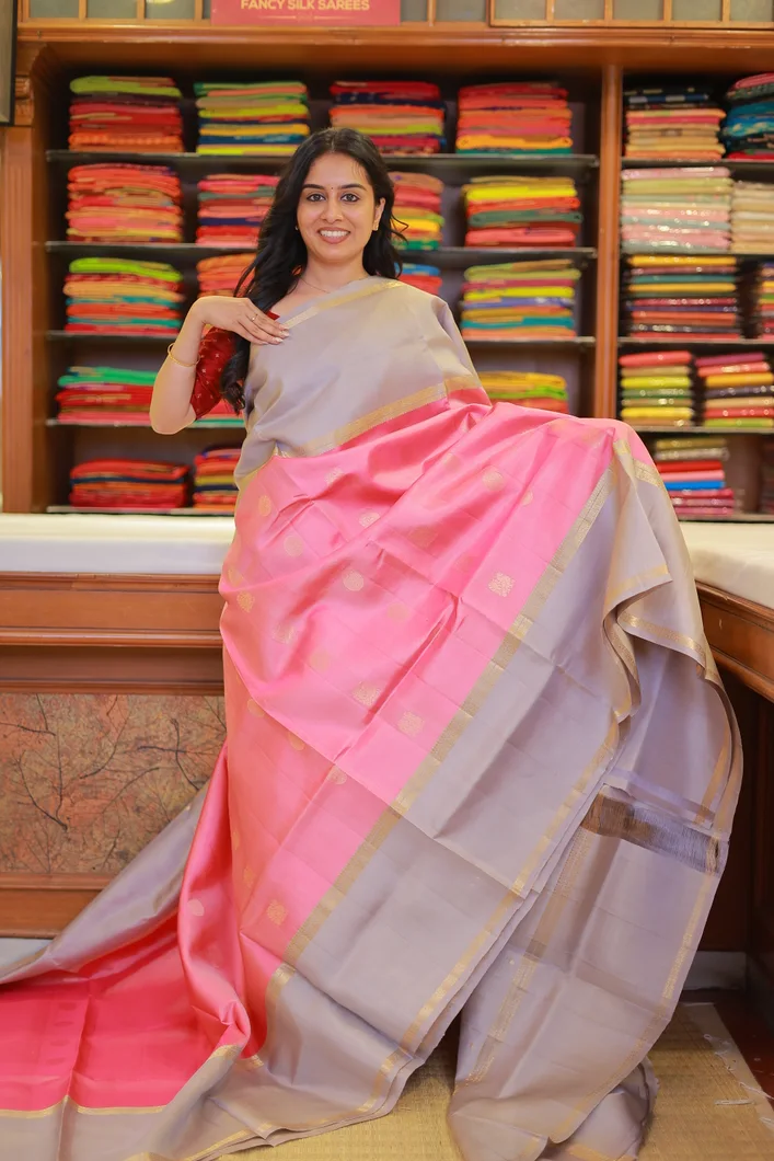 blush-pink-lightweight-silk-saree-with-grey-rettai-pet-border-sw000001530-a