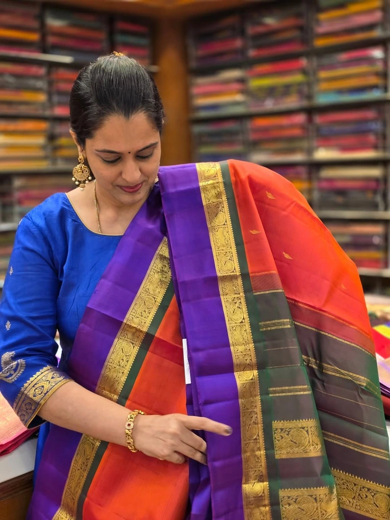 pure-kanchi-silk-saree-orange-with-purple-contrast-sw000001617-a