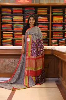 soft-cotton-black-saree-with-white-geometric-prints-purple-pallu-sw000001661-b