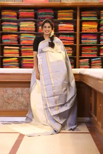 cream-grey-checked-pure-zari-kanchi-silk-saree-sw000001695-b