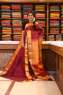 maroon-orange-kanchi-silk-saree-with-tiny-gold-buttas-sw000001699-b