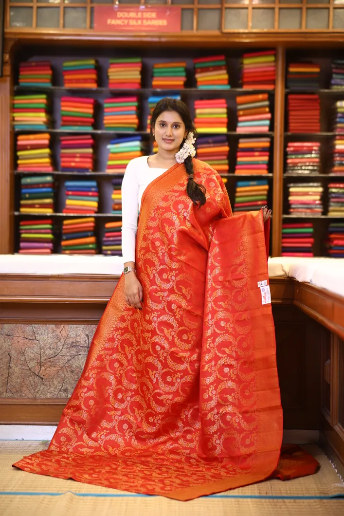 kanchivaram-bridal-red-brocade-sw000001781-a