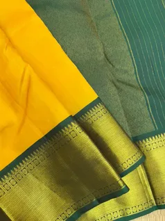 pure-kanchi-silk-saree-in-yellow-with-green-broad-border-sw000001823-b