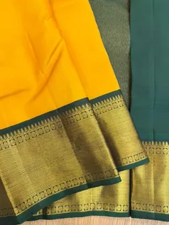 pure-kanchi-silk-saree-in-yellow-with-green-broad-border-sw000001823-c