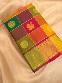 pure-kanchi-silk-saree-in-pazhum-pazhamum-with-maroon-annam-rudraksha-motifs-sw000001832-a