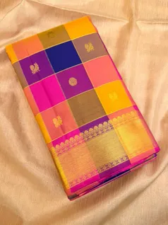 pure-kanchi-silk-saree-in-pazhum-pazhamum-with-maroon-annam-rudraksha-motifs-sw000001833-a