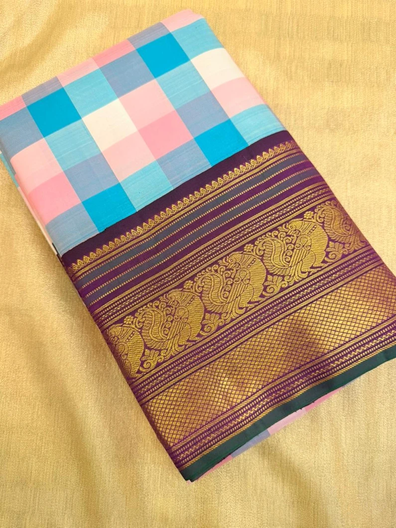 pure-kanchi-silk-saree-in-pazhum-pazhamum-with-wine-border-sw000001835-a