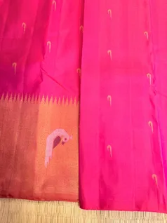 pure-kanchi-silk-saree-in-rani-pink-with-paithani-print-temple-border-sw000001838-d
