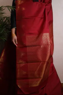 vibrant-chilly-red-silk-saree-with-temple-border-sw00000122-c