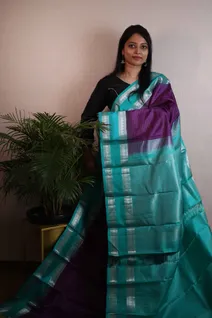 graceful-lightweight-silk-saree-in-violet-with-turquoise-blue-accents-checks-sw00000125-b