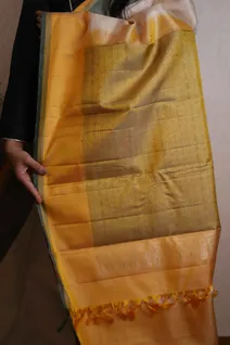 exquisite-kanchi-silk-saree-in-half-white-with-grey-yellow-sw00000134-c