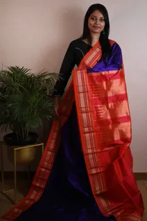 kanchi-silk-saree-in-navy-blue-with-chilly-red-accents-sw00000158-b