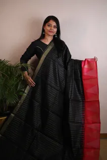 elegant-pure-tussar-silk-saree-in-black-pink-sw00000169-a