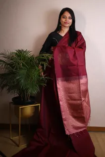 lightweight-silk-saree-in-maroon-with-pastel-pink-accents-sw00000172-b