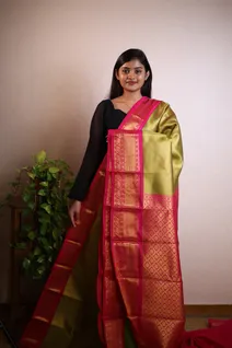 semi-silk-sarees-in-parrot-green-with-dark-pink-sw00000103-b