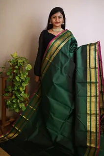 bottle-green-self-body-zari-checks-pure-kanchi-silk-saree-sw0000057-a