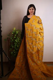 semi-tussar-silk-saree-in-mustard-with-floral-design-sw0000069-b