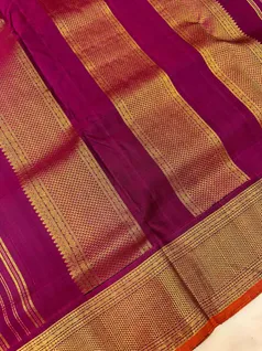 9-yards-bottle-green-saree-with-purple-and-golden-checks-sw00000236-c