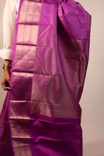 kanchi-silk-saree-in-elegant-lavender-with-golden-tiny-checks-sw00000213-c