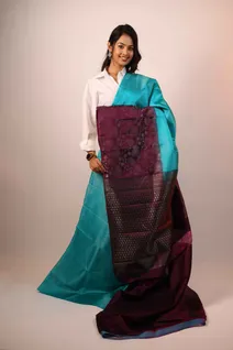 lightweight-silk-saree-in-anandha-blue-with-wine-accents-sw00000216-b