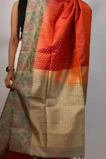 lightweight-silk-saree-with-orange-and-beige-pochampally-design-sw00000228-c