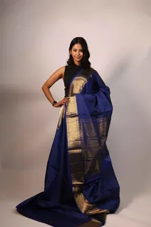 lightweight-silk-saree-in-dark-blue-with-golden-checks-sw00000229-b