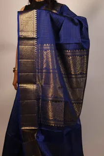 lightweight-silk-saree-in-dark-blue-with-golden-checks-sw00000229-c