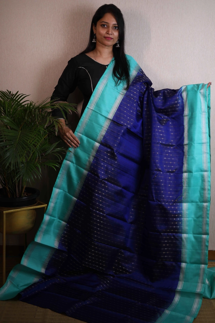 lightweight-silk-saree-in-navy-blue-with-turquoise-accents-sw00000186-a