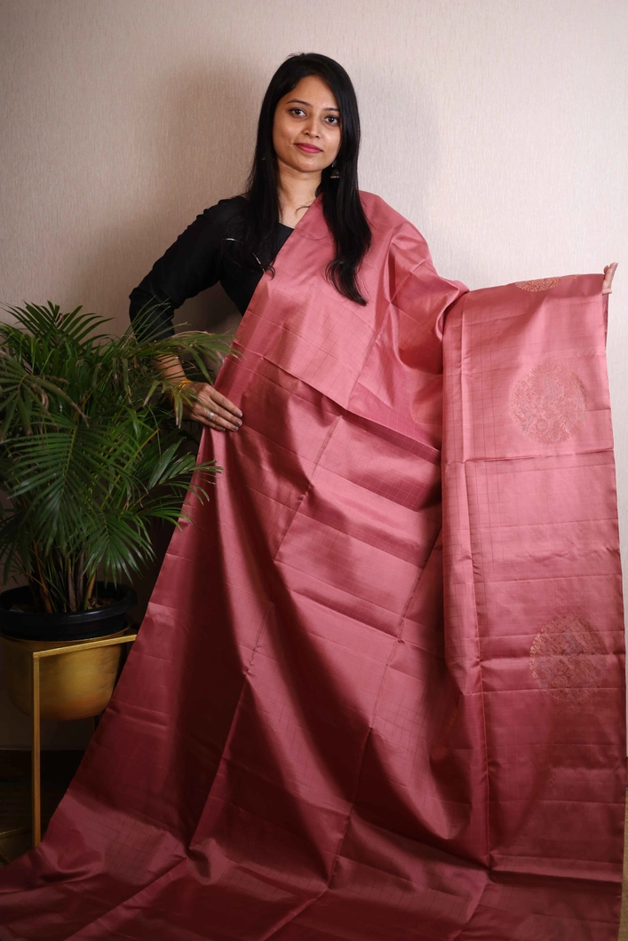 lightweight-silk-saree-in-pastel-peach-and-green-sw00000192-a