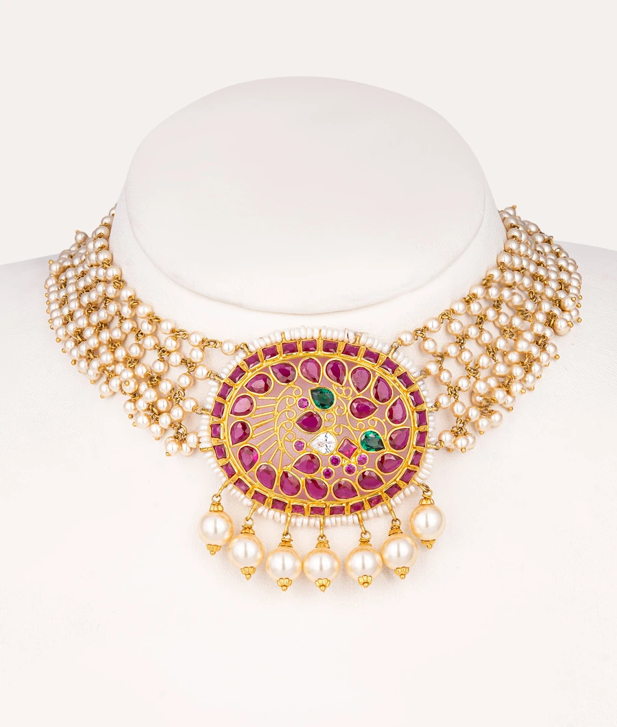 multi-layered-pearl-choker-with-a-gemstone-pendant-lwneck0014-a