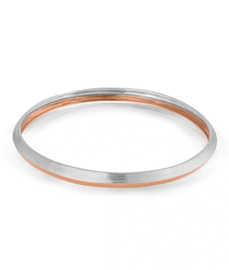 two-tone-gold-bangle-with-a-simple-design-pkada0005-b