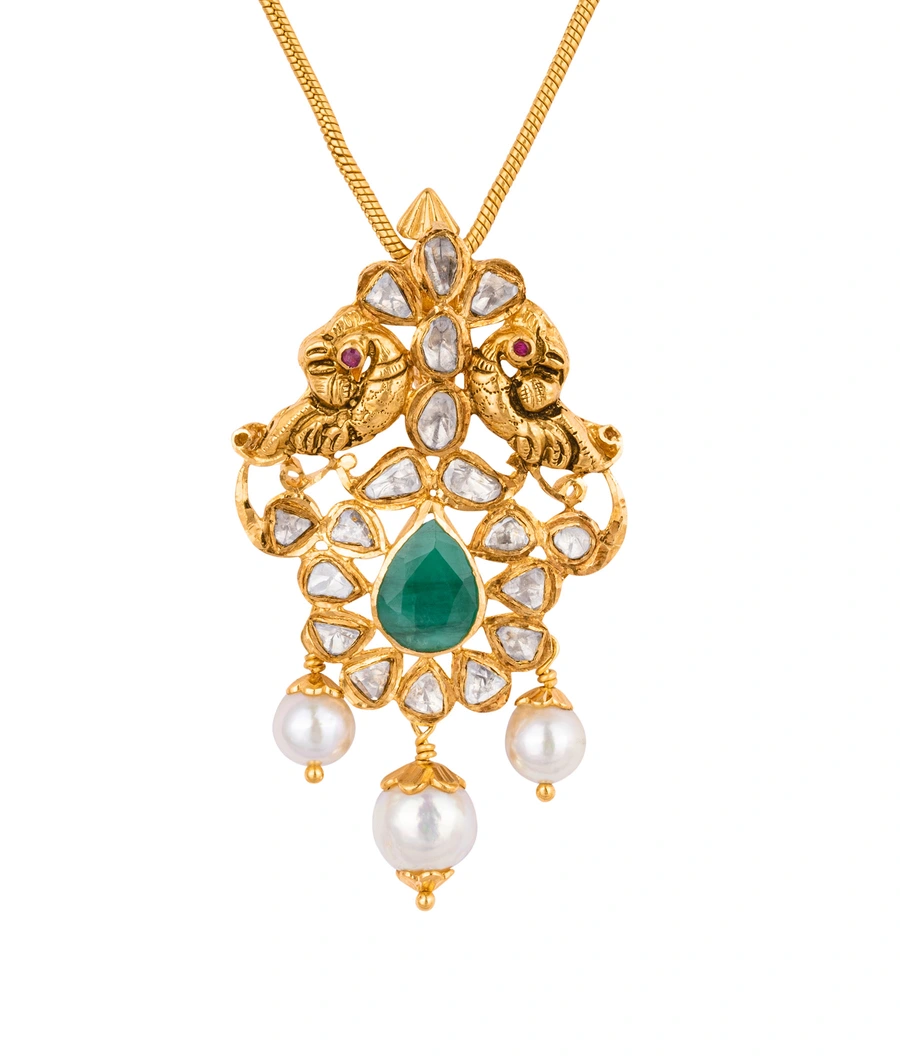 diamonds-emeralds-rubies-and-pearls-in-a-floral-design-with-peacock-motifs-polpen0003-a