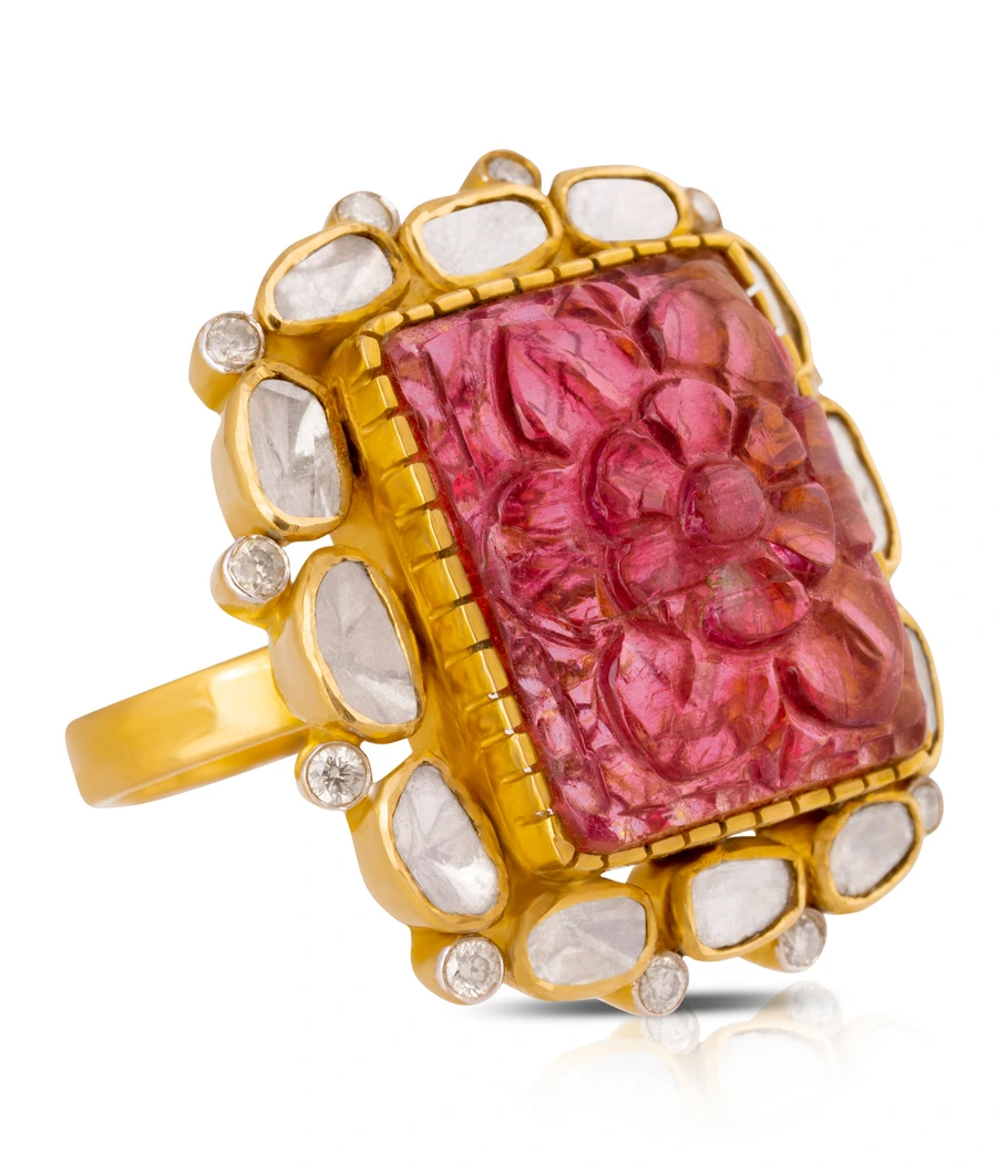 gold-ring-with-a-carved-ruby-stone-and-diamond-halo-polr0003-b