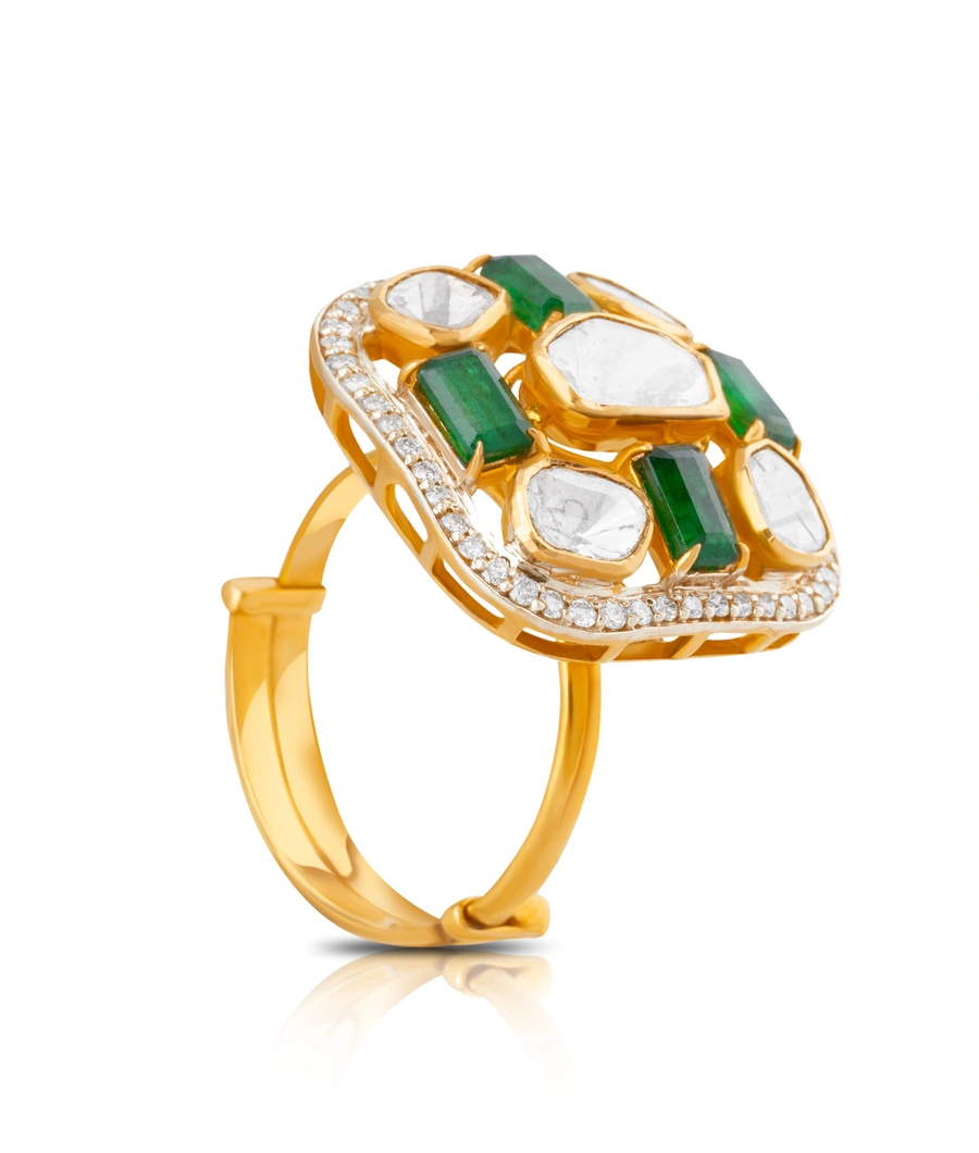 gold-ring-with-emeralds-and-diamonds-in-a-geometric-design-polr0005-a