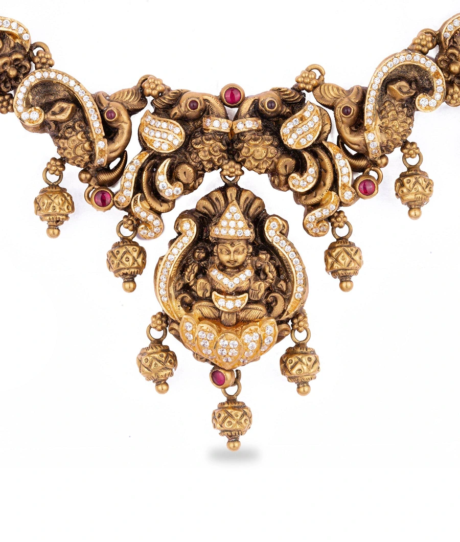temple-jewelry-with-a-deity-pendant-and-intricate-floral-motifs-aneck0014-b