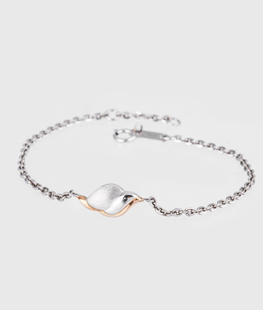 two-tone-metal-bracelet-with-a-floral-motif-pwbr0001-a