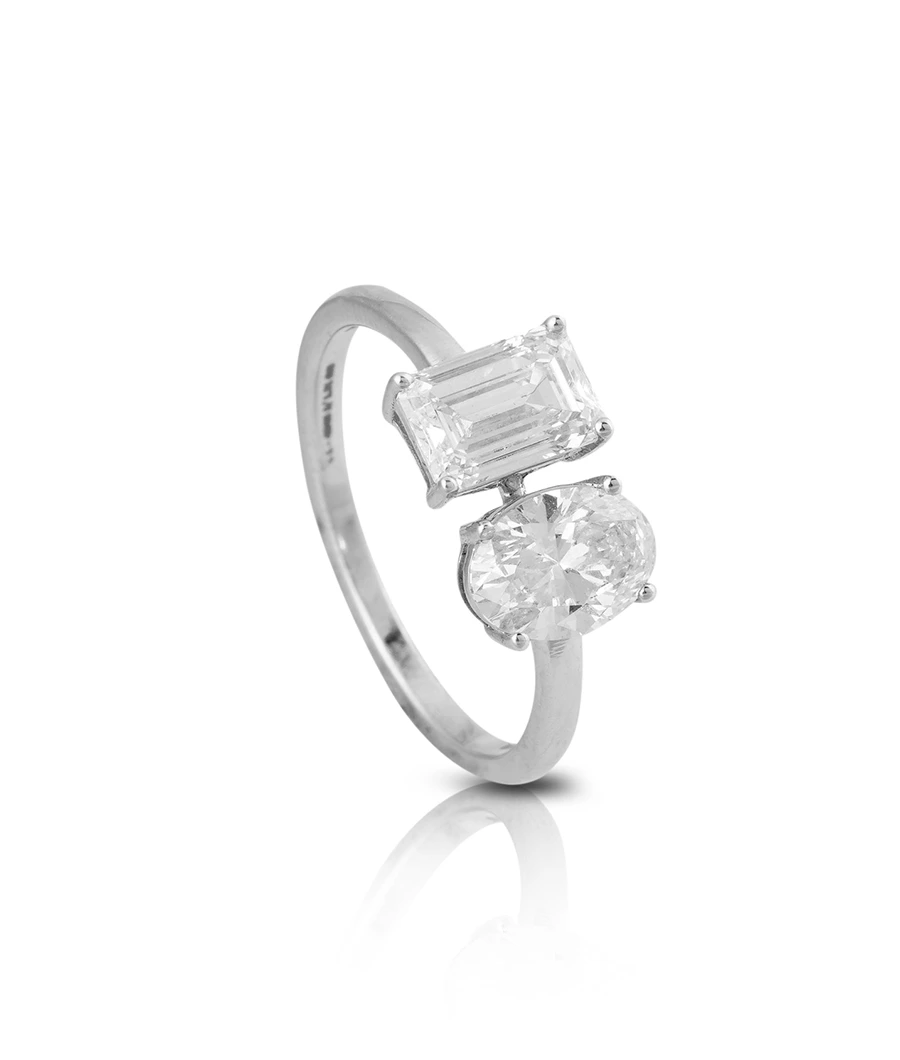 emerald-and-pear-diamond-ring-lgdr0014-b