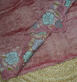 crush-embroidery-00196-b