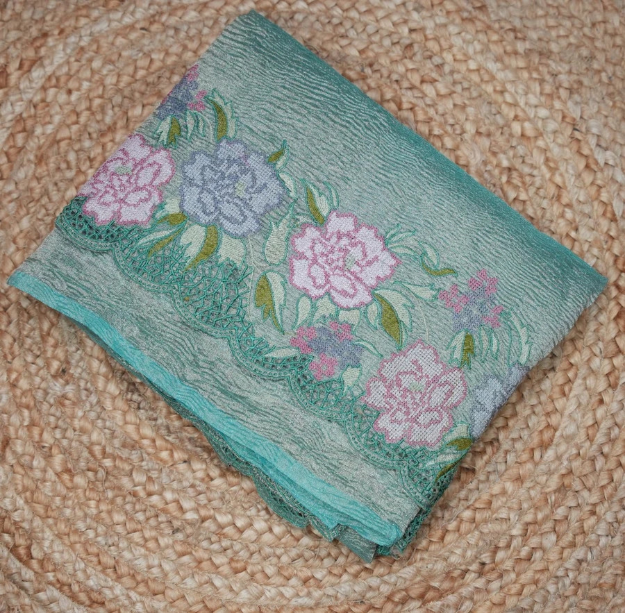 crush-embroidery-00198-a